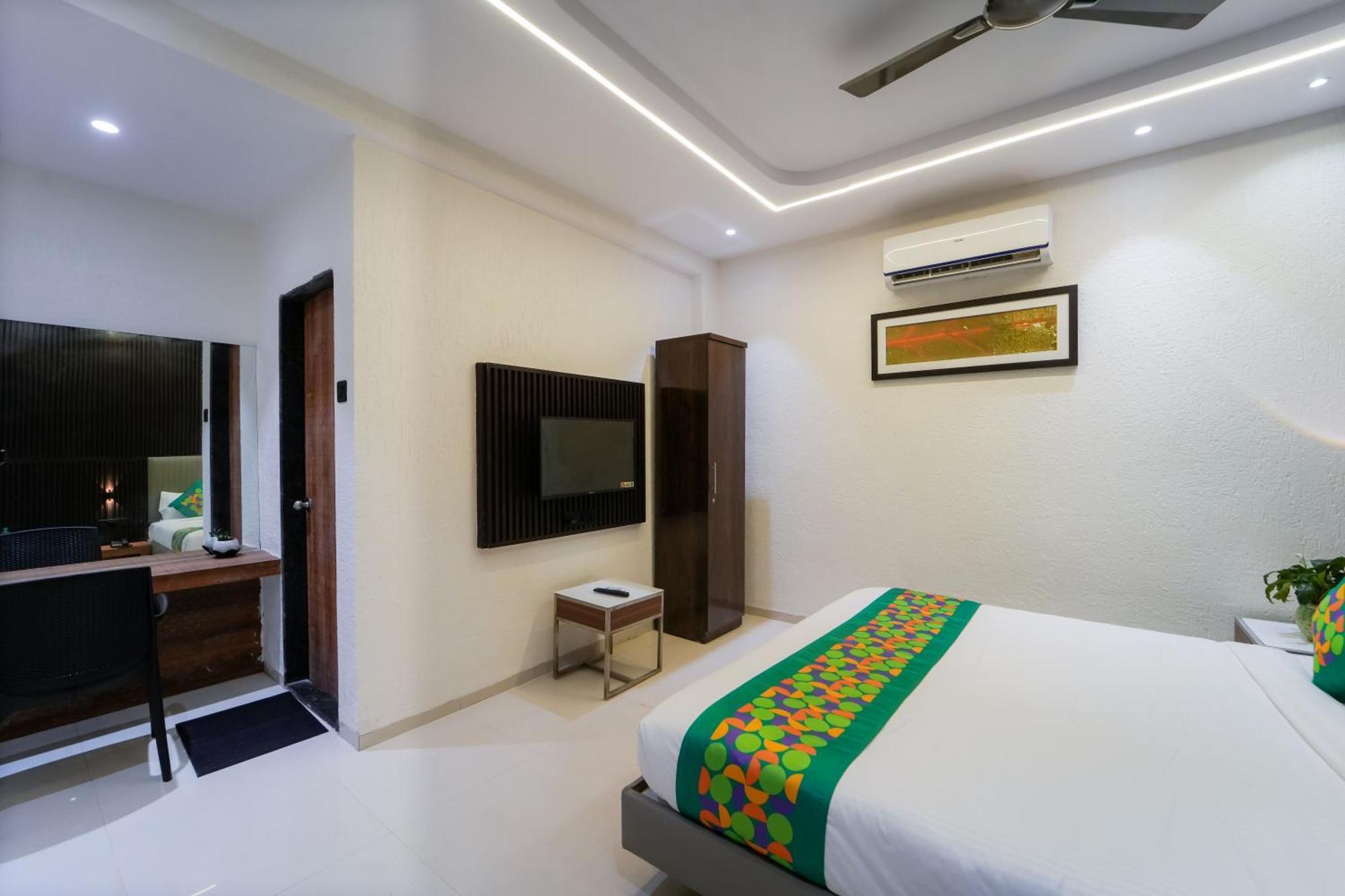 Treebo Iceberg Hotel Mahābaleshwar Exterior foto
